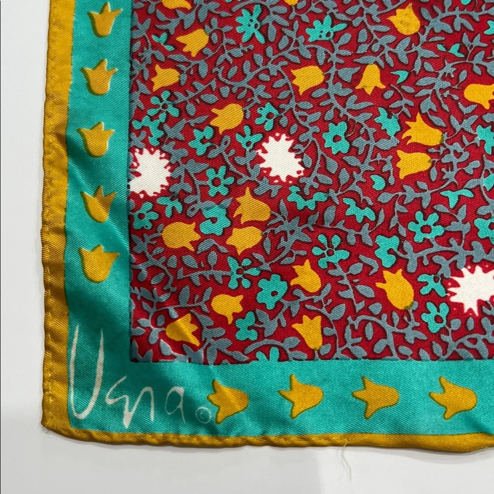 Vintage Vera Neumann Floral Patterned Silk Scarf  rayon silk blend 25“ square